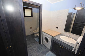 Creare un antibagno a Firenze 24 ore: 393 013 4697 - 055 395 1026